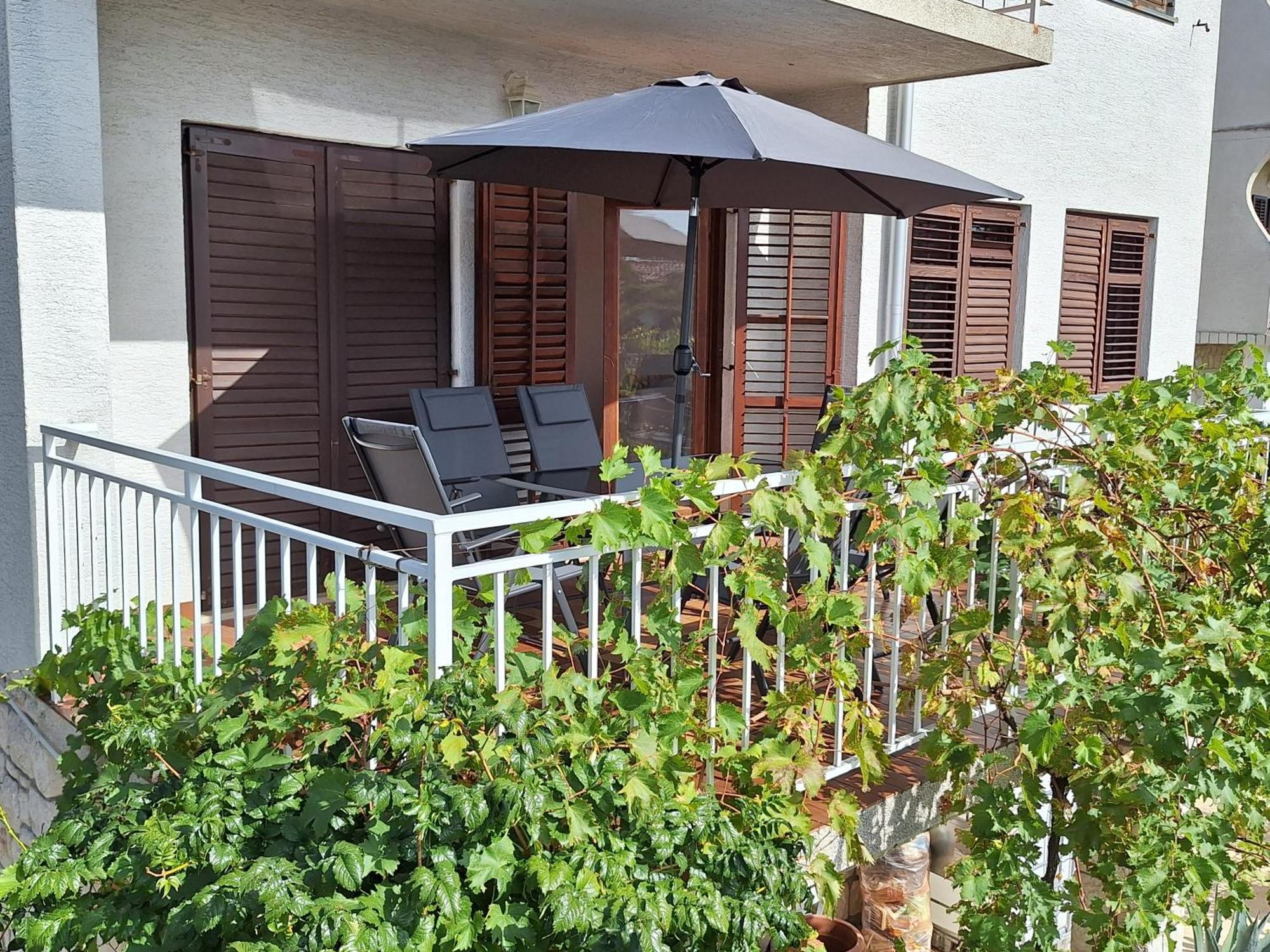Adriatic Leisure Apartment Novi Vinodolski Exterior foto
